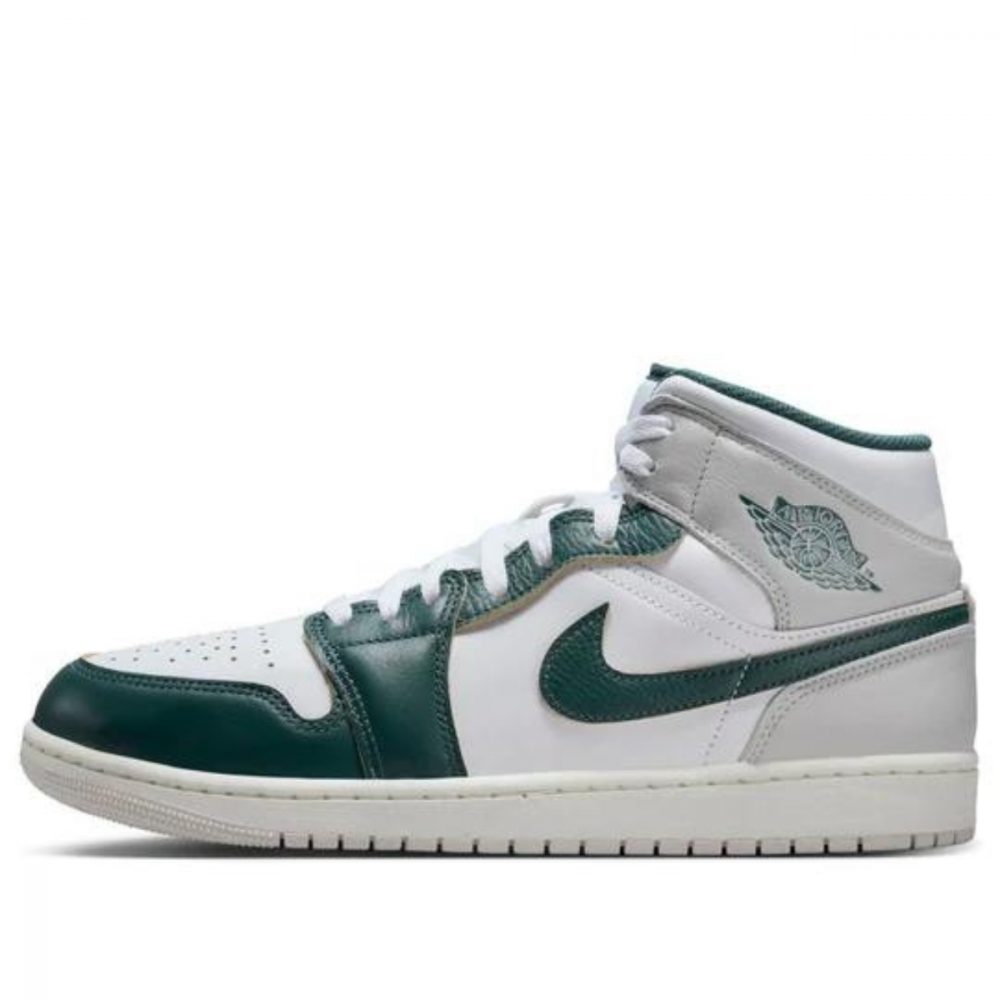 Giày Air Jordan 1 Mid SE ‘Oxidized Green’ FQ7720-103