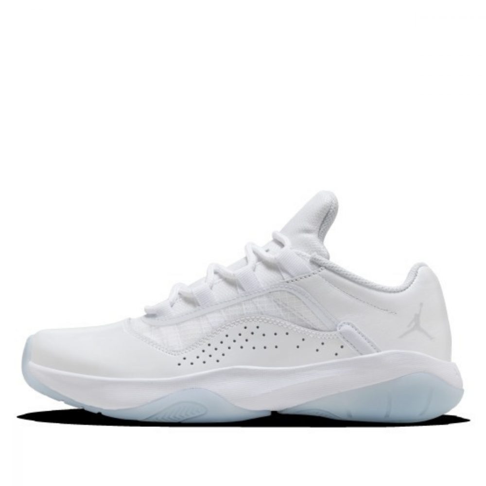 Giày Air Jordan 11 CMFT Low ‘White Ice Blue’ (Wmns) DV2629-140