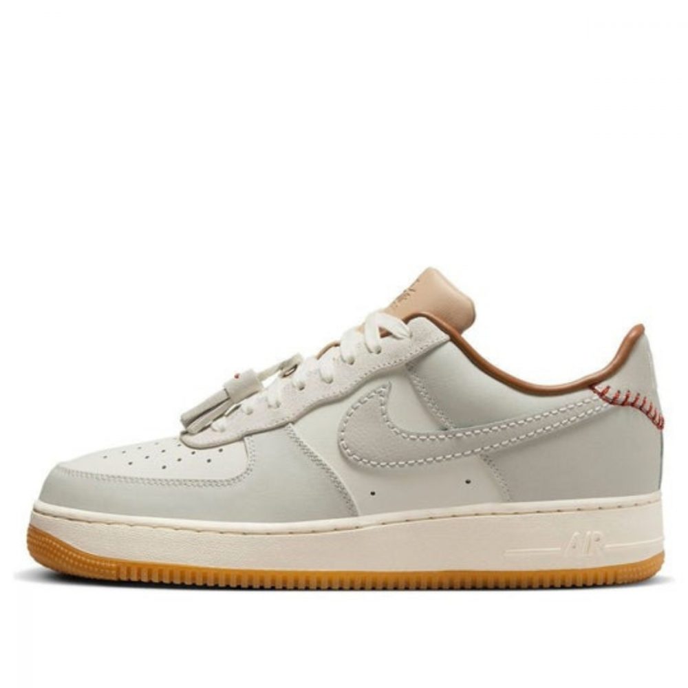 Giày Nike Air Force 1 ’07 ‘Tassels’ HF5697-001