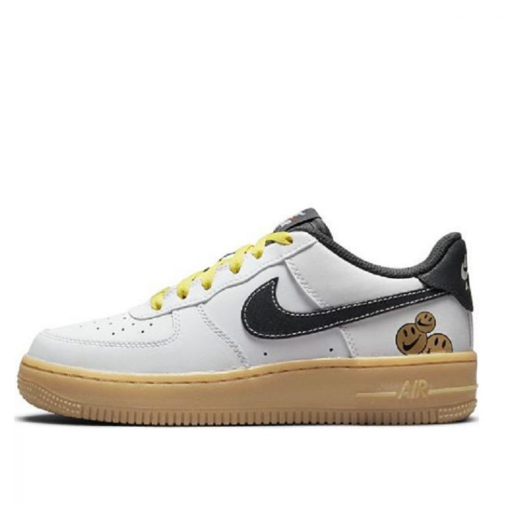 Giày Nike Air Force 1 LV8 ‘Go the Extra Smile’ DO5854-100