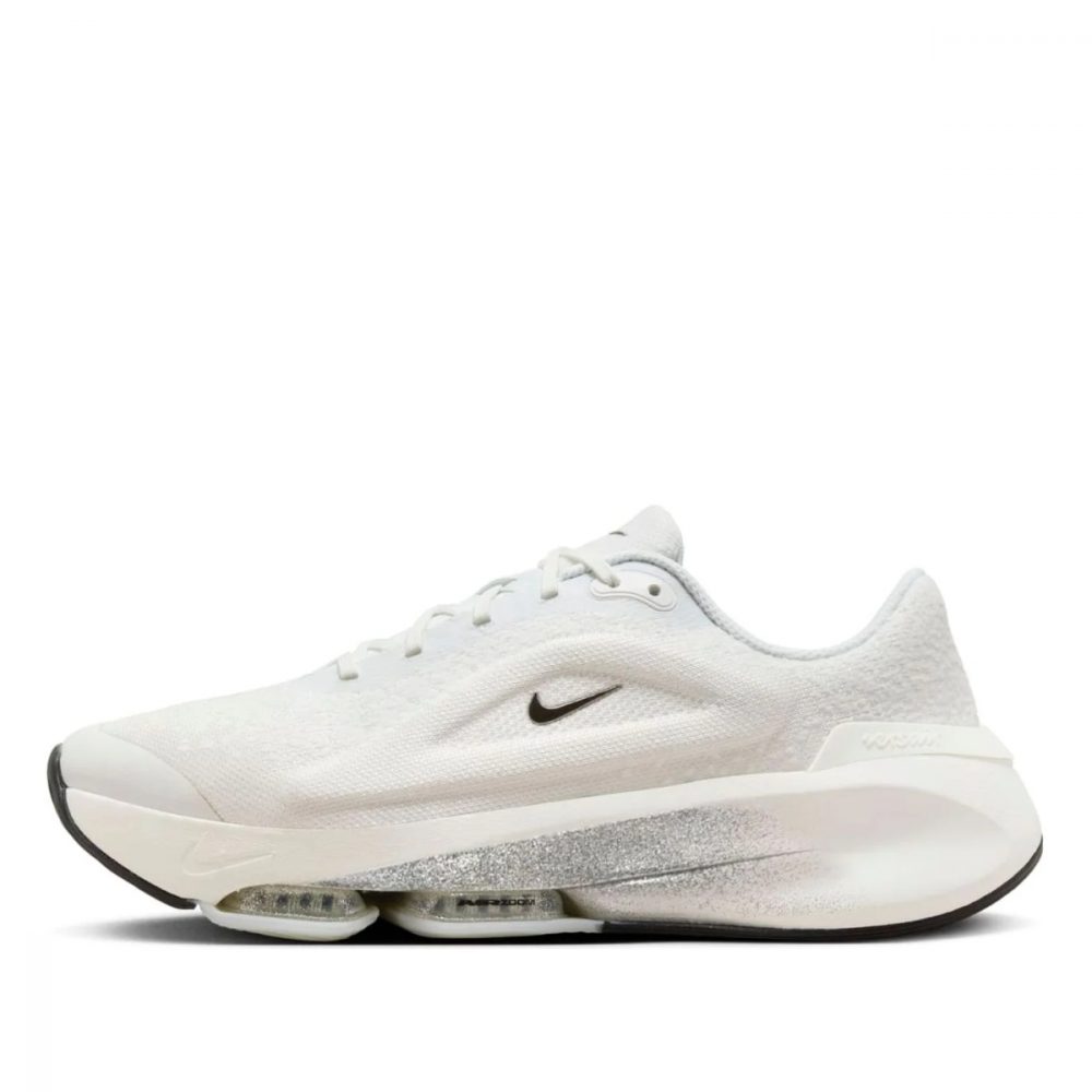 Giày Nike Versair Premium ‘Summit White Metallic Silver’ FQ7213-101