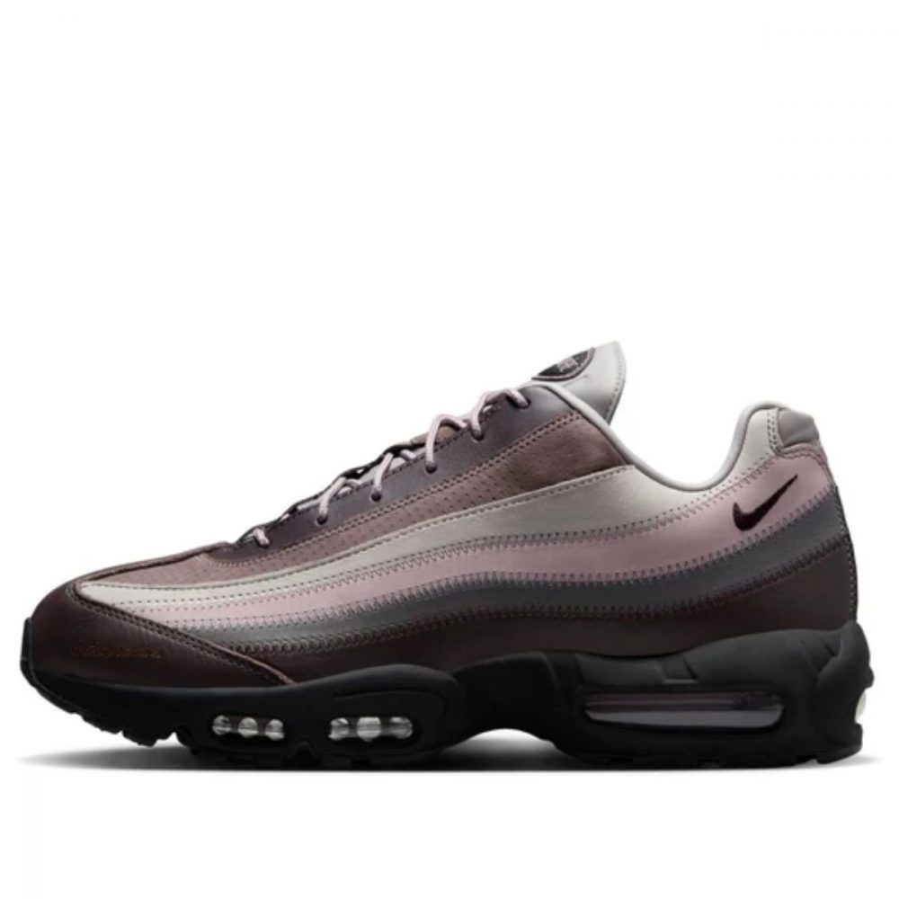 Giày Nike x A Ma Maniere Air Max 95 SP ‘While You Were Sleeping’ FZ8743-200
