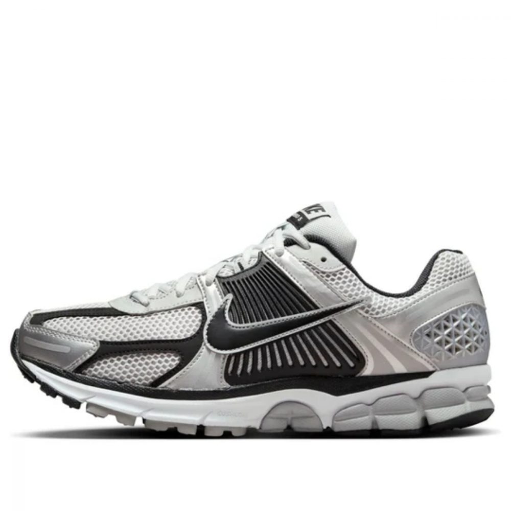 Giày Nike Zoom Vomero 5 ‘Metallic Silver Black’ FJ4151-004