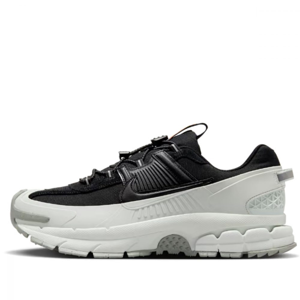 Giày Nike Zoom Vomero 5 Roam ‘Black Light Silver’ FV2295-001