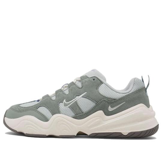 Giày Nữ Nike Tech Hera ‘Light Silver’ DR9761-001