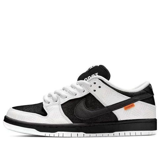 Giày TIGHTBOOTH x Nike Dunk Low SB FD2629-100