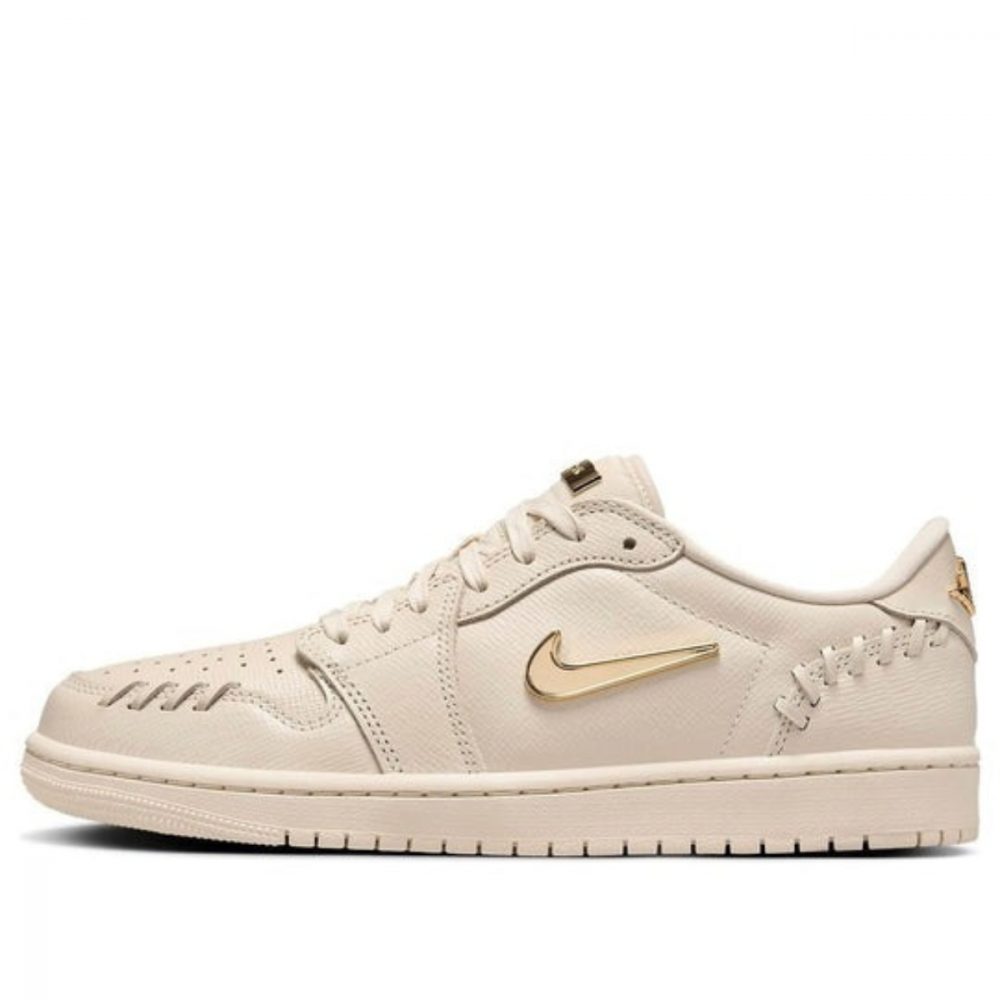 Giày (WMNS) Air Jordan 1 Low Method of Make ‘Legend Light Brown’ FN5032-200