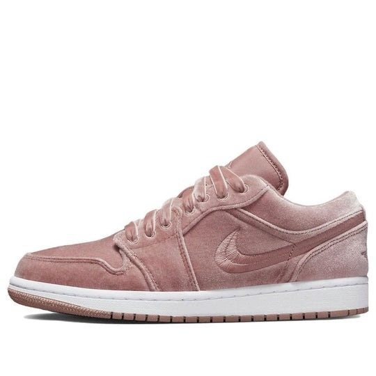Giày (WMNS) Air Jordan 1 Low SE ‘Pink Velvet’ DQ8396-600