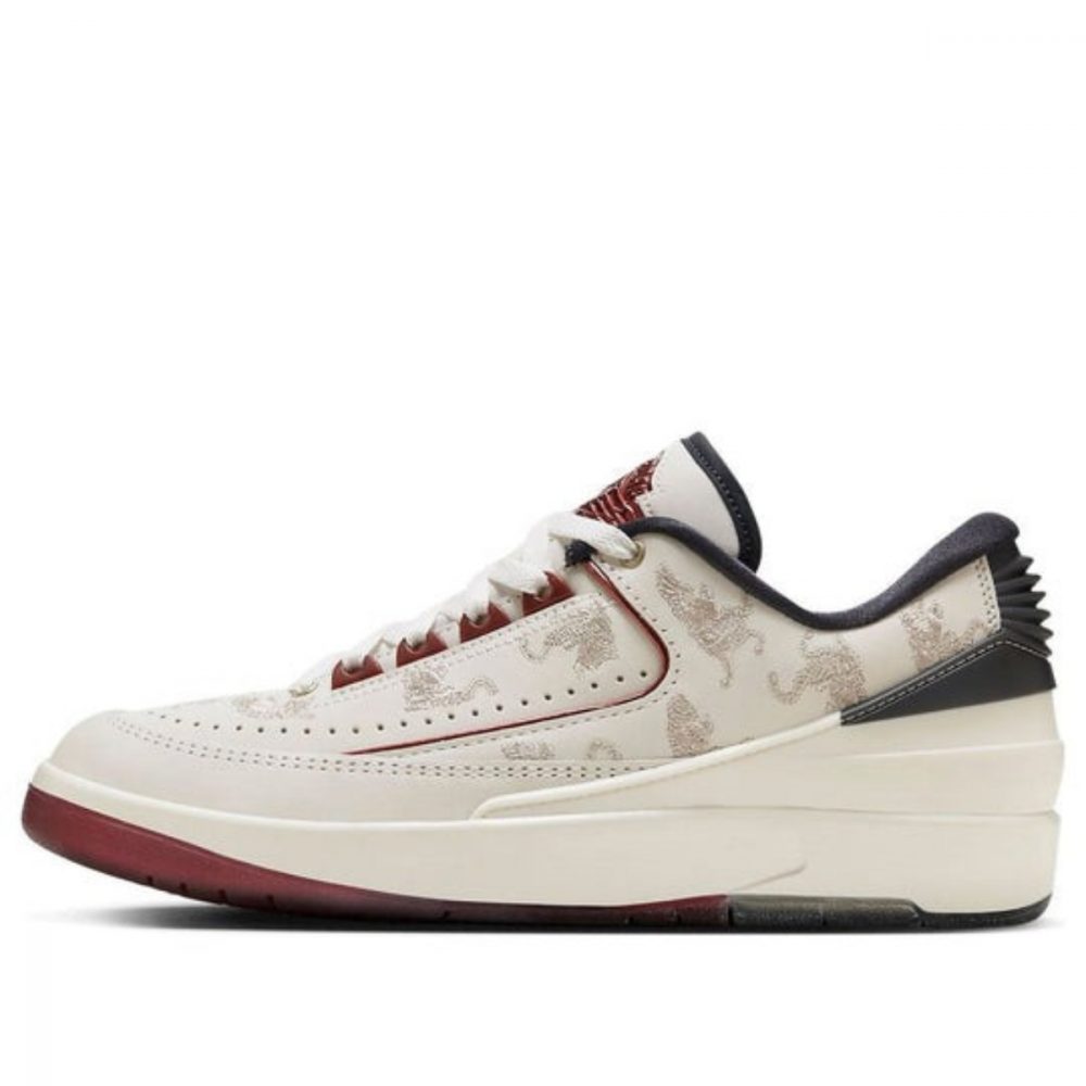 Giày (WMNS) Air Jordan 2 Retro Low ‘Year of the Dragon’ FJ5736-100