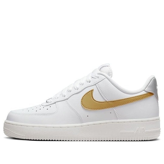 Giày (WMNS) Nike Air Force 1 ’07 ‘White Metallic Gold’ DD8959-106