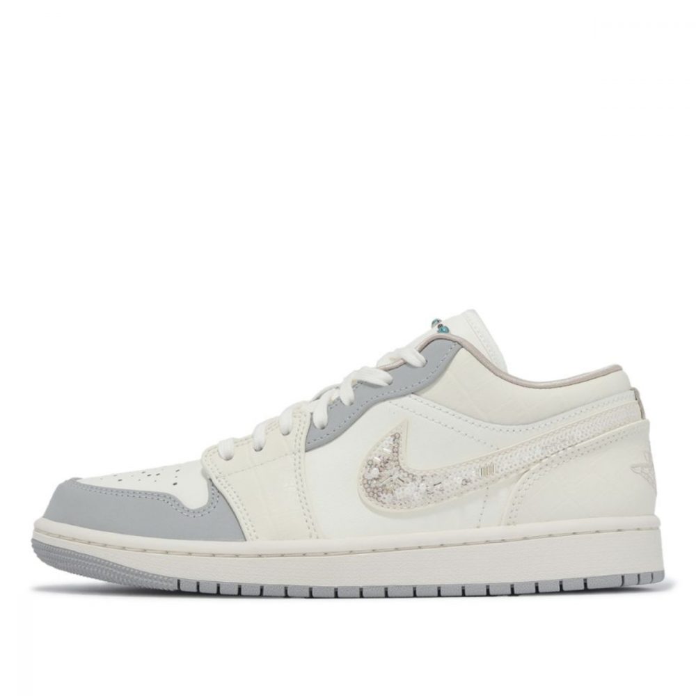 Giày Nike Air Jordan 1 Low ‘Sail Soft Pearl’ IH7323-100